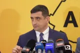 George Simion: „Soluția este democrația, nu afundarea în totalitarism". AUR cere anticipate și-l amenință de Nicușor Dan cu suspendarea - VIDEO