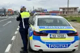 S-a răsturnat cu mașina în Fundulea, după ce a fugit de poliție. Șoferul nu avea permis și transporta 120 de litri de motorină