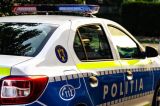 Femeie bătută de fostul soț, salvată de polițiști în Hunedoara. Agresorul a fugit în pădure și s-a ascuns într-o grotă