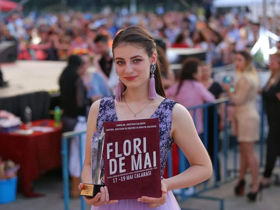 madalina gaivas_flori de mai