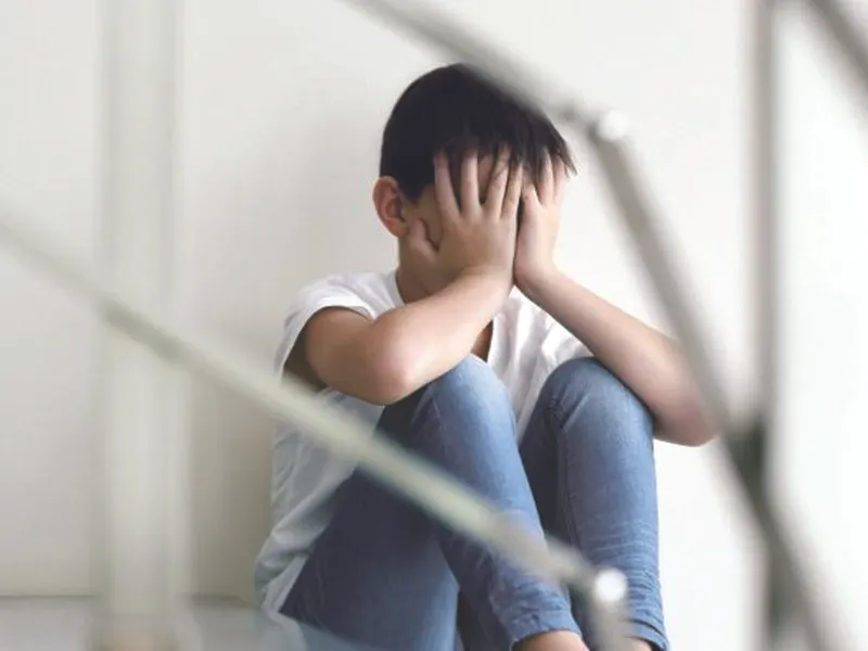 abuz sexual minori