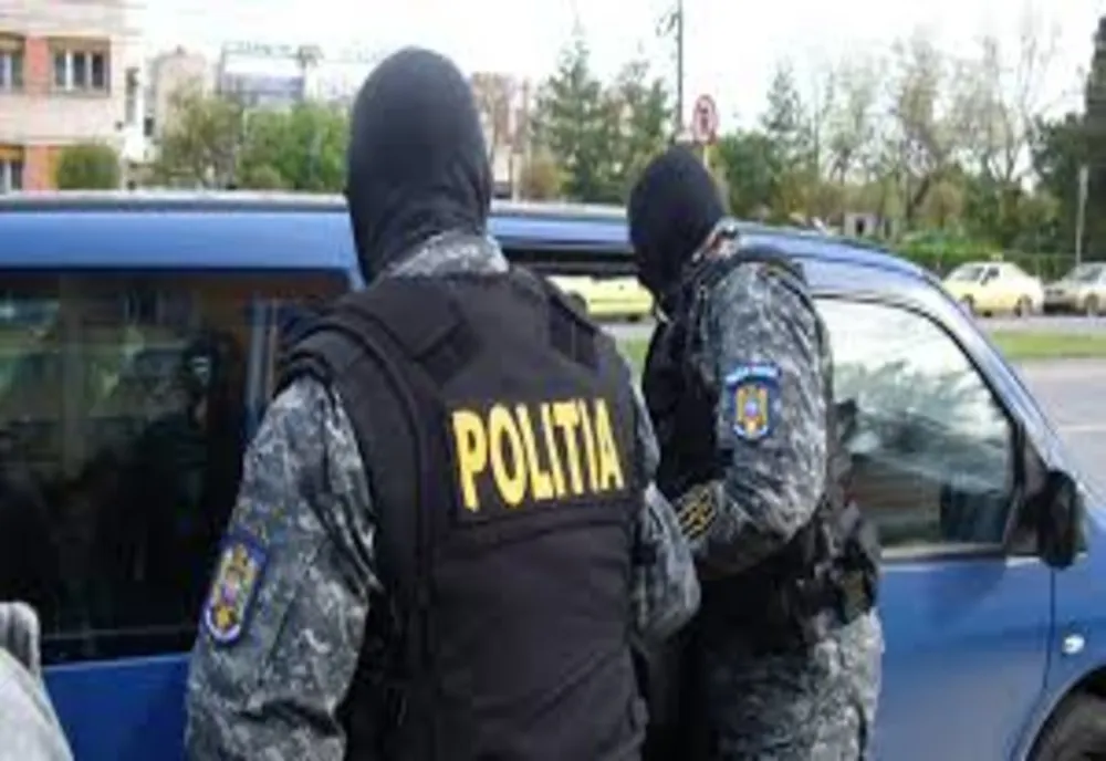 Călărășean arestat pentru trafic de minori