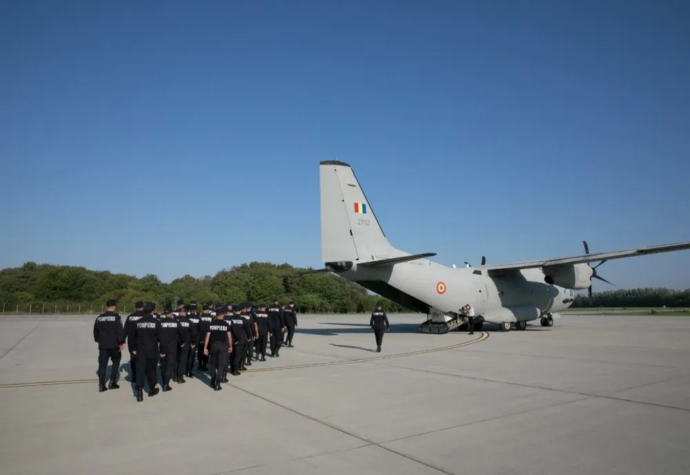 UN AL DOILEA CONTINGENT DE POMPIERI ROMÂNI PLEACĂ ÎN GRECIA PENTRU STINGEREA INCENDIILOR
