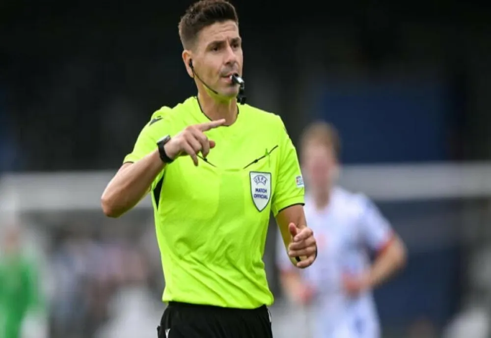 FOTBAL: ARBITRUL MARIAN BARBU A FOST DELEGAT LA UN MECI DIN CONFERENCE LEAGUE