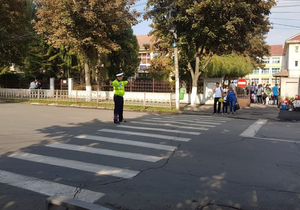 politisti_inceput an scolar (1)