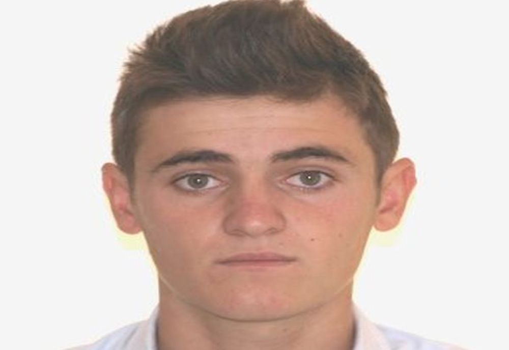 Un tânăr de 22 de ani din comuna Dor Mărunt, județul Călărași, a dispărut de la domiciliu. Cine îl vede este rugat să anunțe Polița