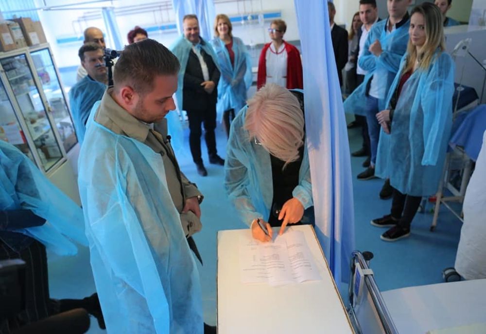 Firma condusă de fiul președintelui CJ Călărași a donat paturi de 35.000 euro Spitalului Județean Călărași