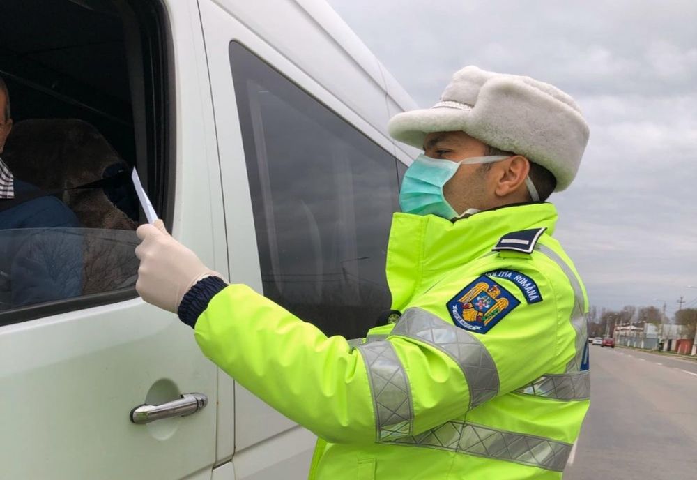 Peste 200 de persoane care nu au respectat măsura restricționării circulației au fost depistate și sancționate