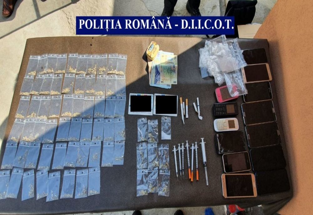 Două persoane reținute de polițiștii călărășeni pentru trafic cu substanțe psihoactive 