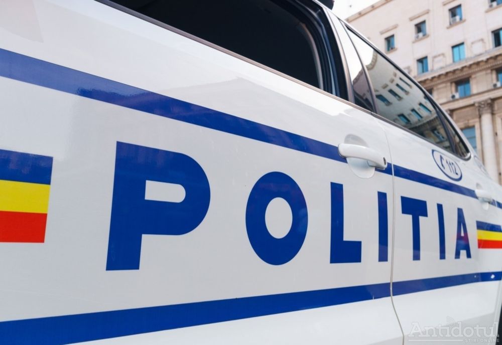 52 de sancțiuni contravenționale în valoare de 13.910 lei au aplicat polițiștii în urma unei razii pe raza județului