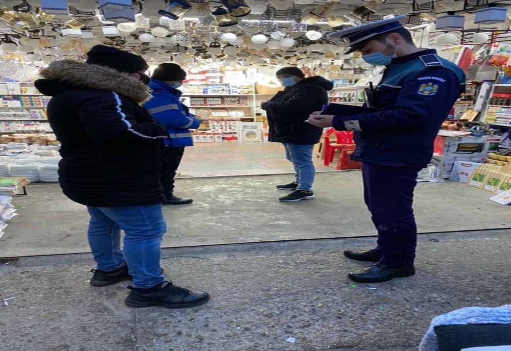 120 de sancţiuni contravenţionale, pentru încălcarea restricțiilor și normelor sanitare