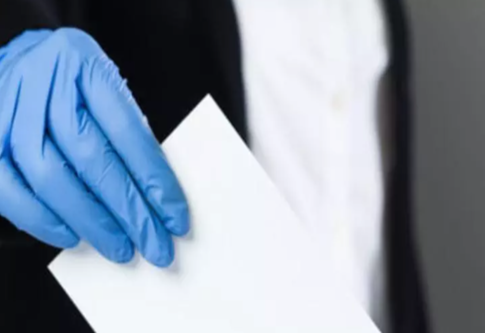 O secție de votare din București, închisă temporar. 2 persoane din comisia electorală au COVID