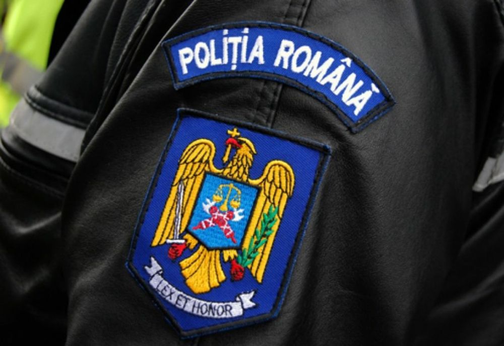 Peste 2.700 de  persoane legitimate de polițiști