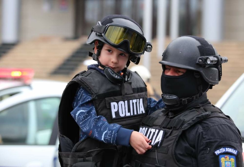 FOTO VIDEO Ziua Poliției Române sărbătorită la Călărași