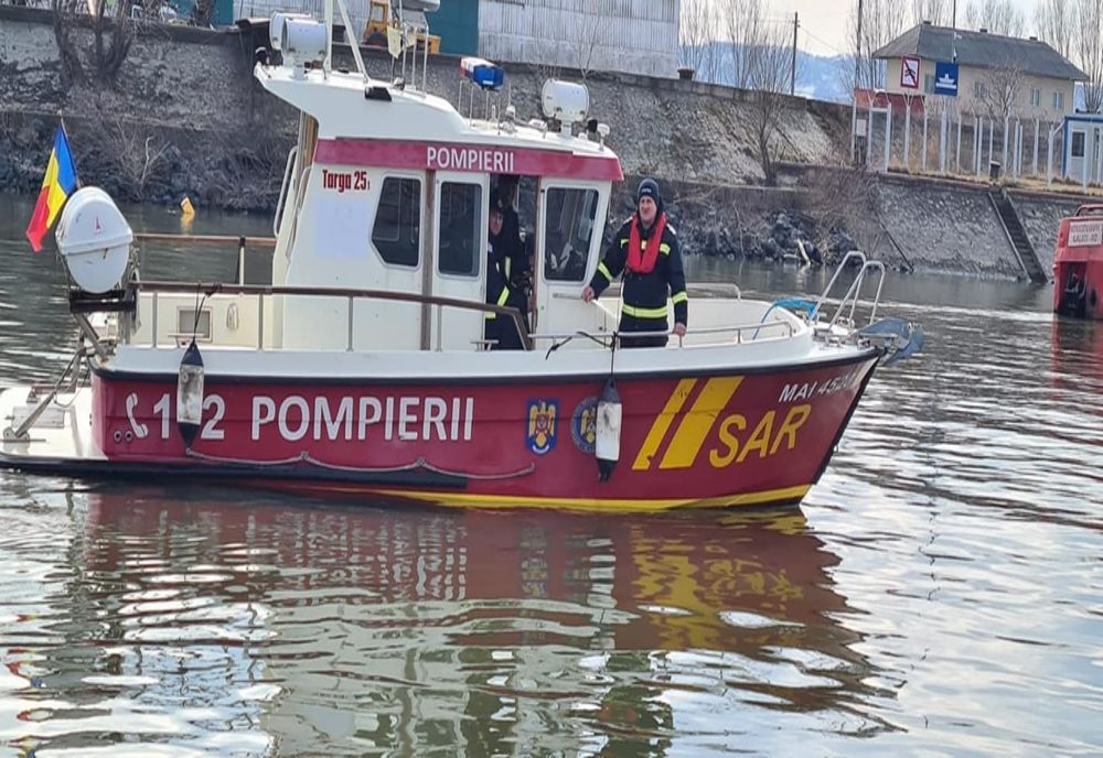 FOTO Pompierii militari călărășeni în sprijinul refugiaților din Ucraina la Isaccea