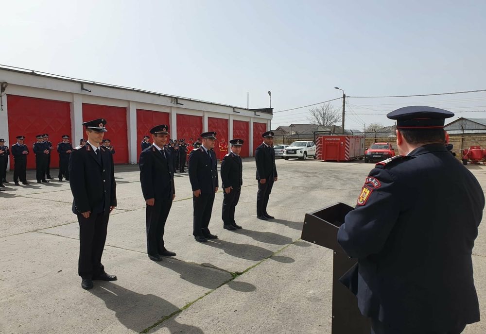 Pompieri militari avansați în grad la ISU Călărași