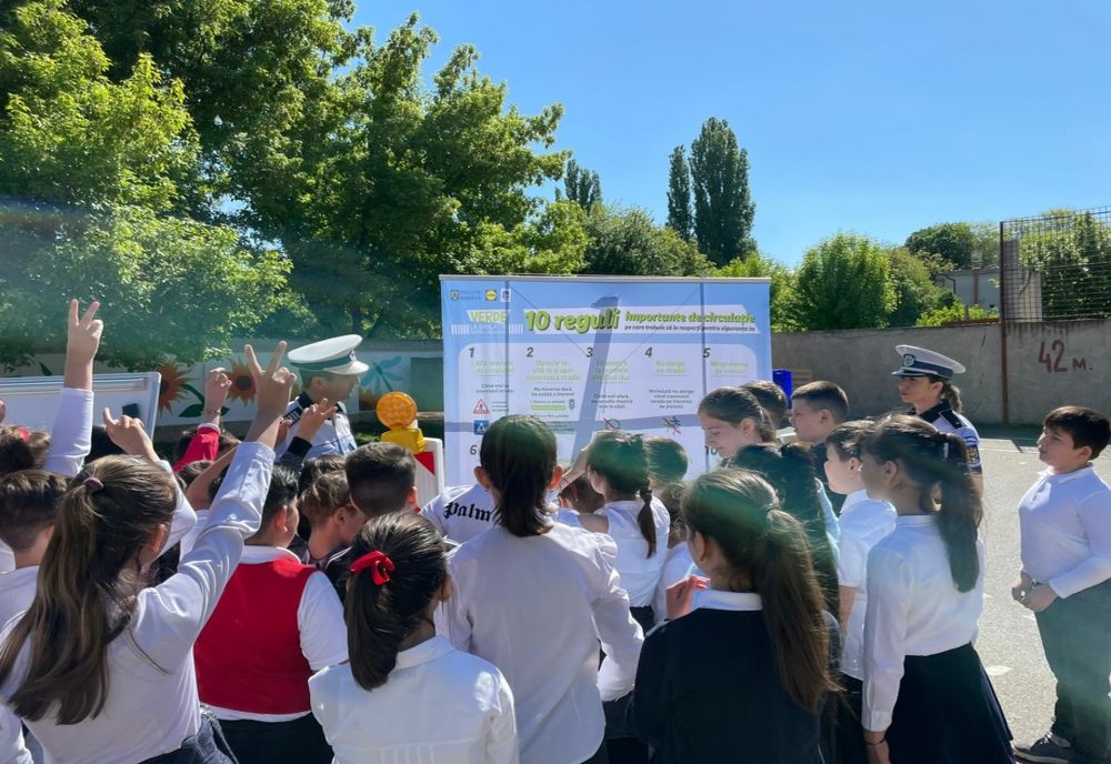 FOTO Educație rutieră pentru elevii călărășeni