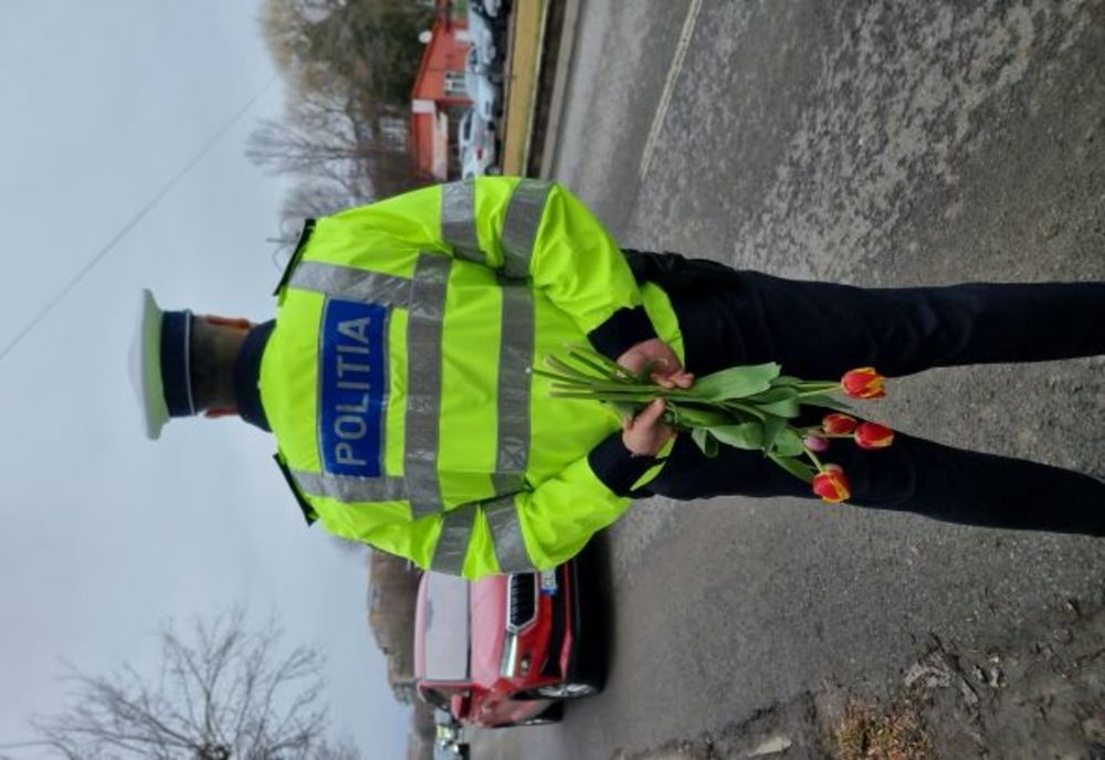 Doamnele și domnișoarele oprite în trafic de polițiștii călărășeni. Care a fost motivul