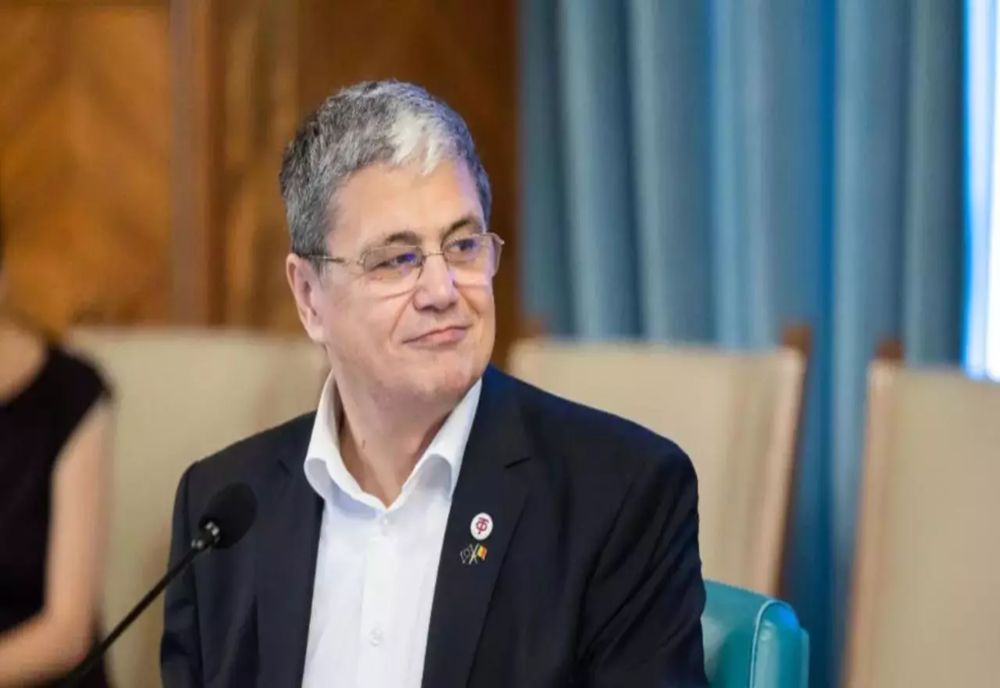 Salariile la stat vor scădea, sporurile se plafonează - Vești proaste de la ministrul Fondurilor Europene