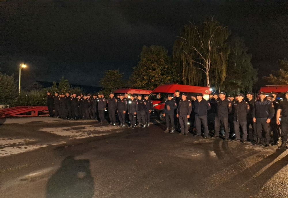 APROAPE 1.000 DE POMPIERI DIN 27 DE UNITĂȚI SUBORDONATE IGSU AU FOST DISLOCAȚI ÎN SPRIJINUL SALVATORILOR DE LA ISU GALAȚI