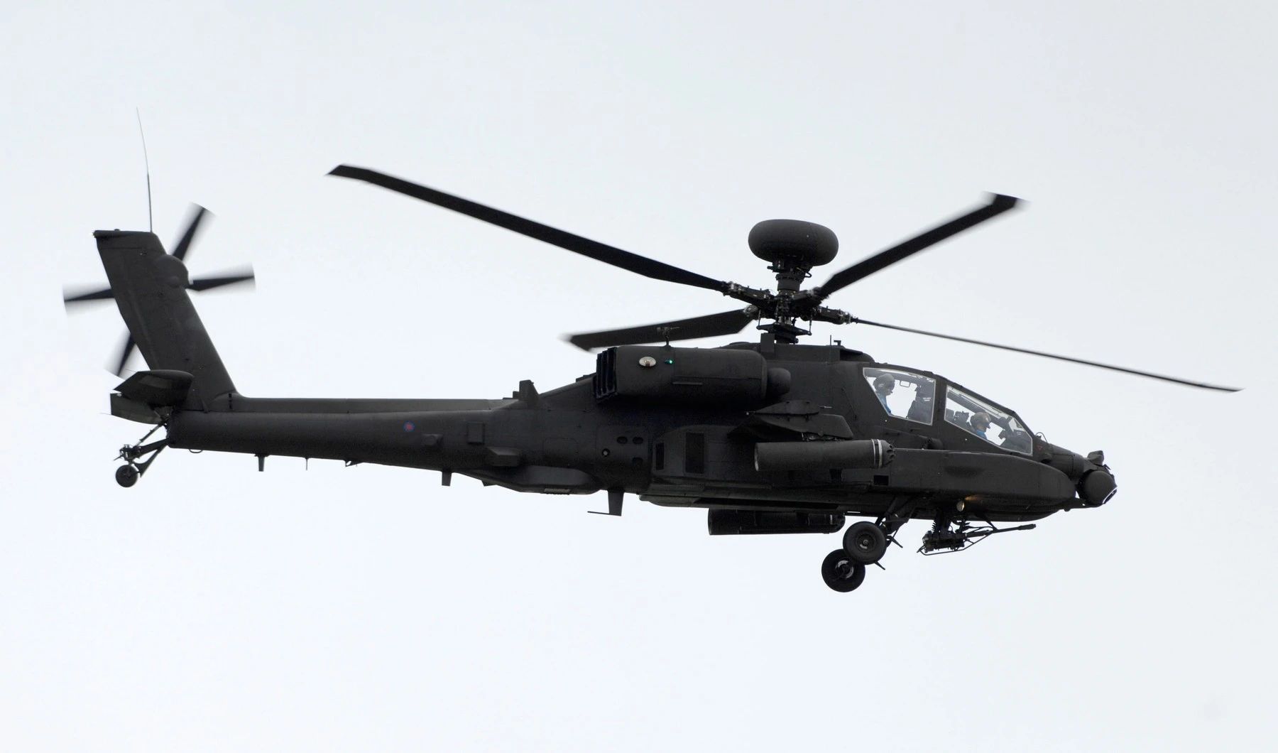 Elicopter Apache/ Profimedia