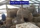Video | Instalație artizanală de prelucrat țigări și peste 4.000 kg de tutun, descoperite de polițiști
